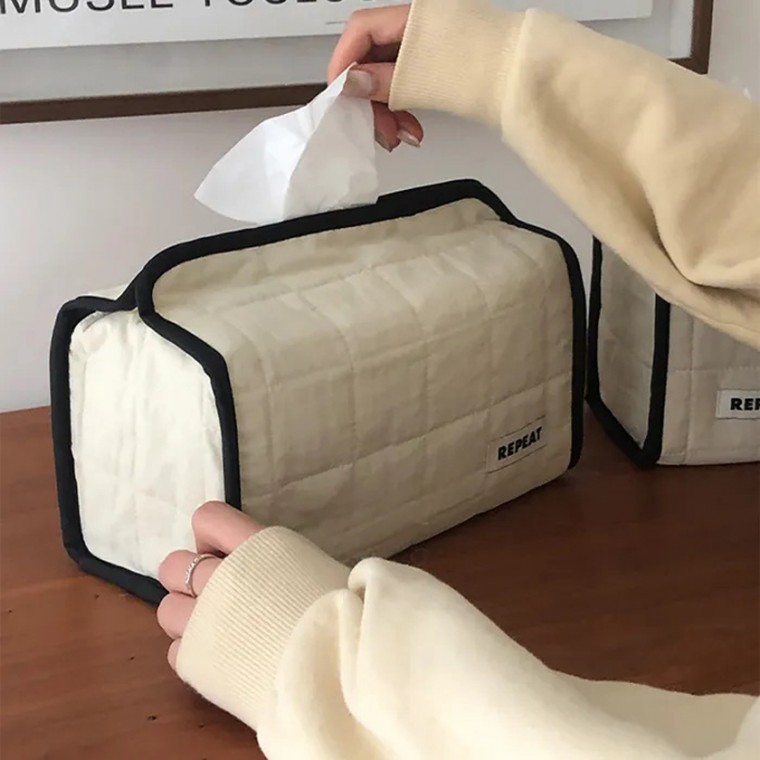 리피트 퀼팅 패브릭 티슈케이스